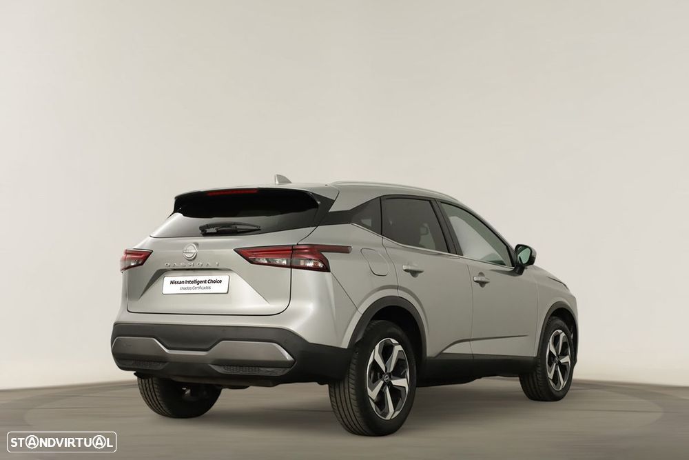 Nissan Qashqai 1.3 DIG-T N-Connecta LED Xtronic - 4