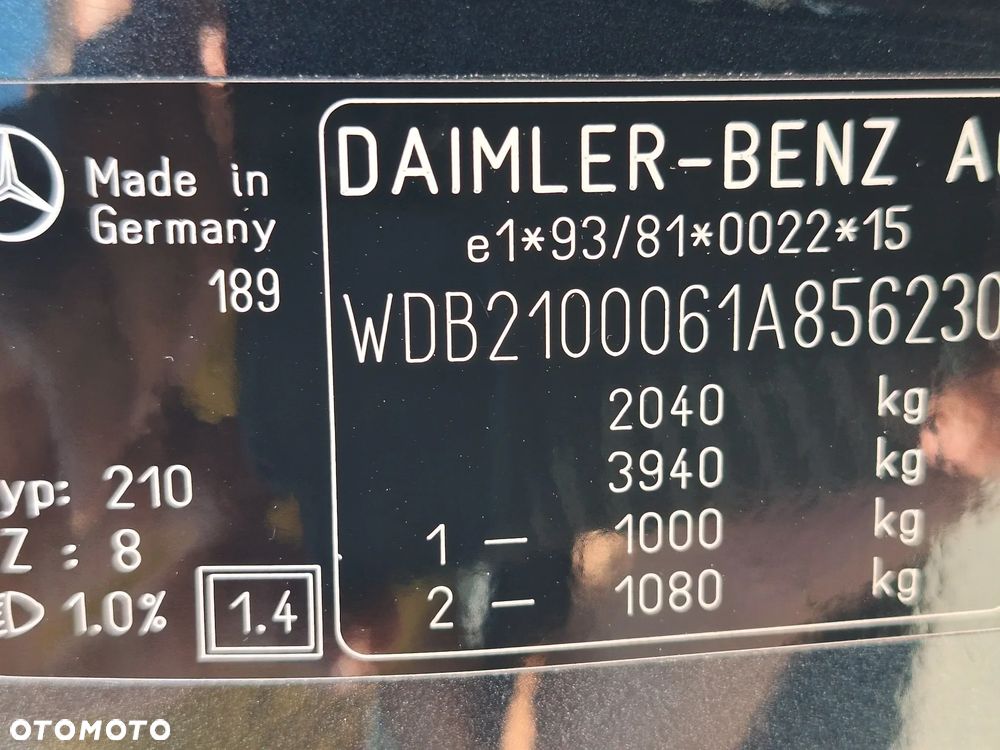 Mercedes-Benz Klasa E - 30