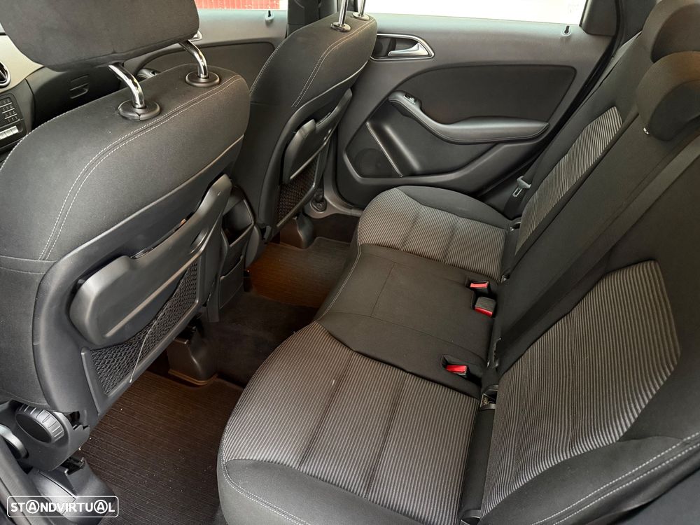 Mercedes-Benz B 180 CDi Urban - 5