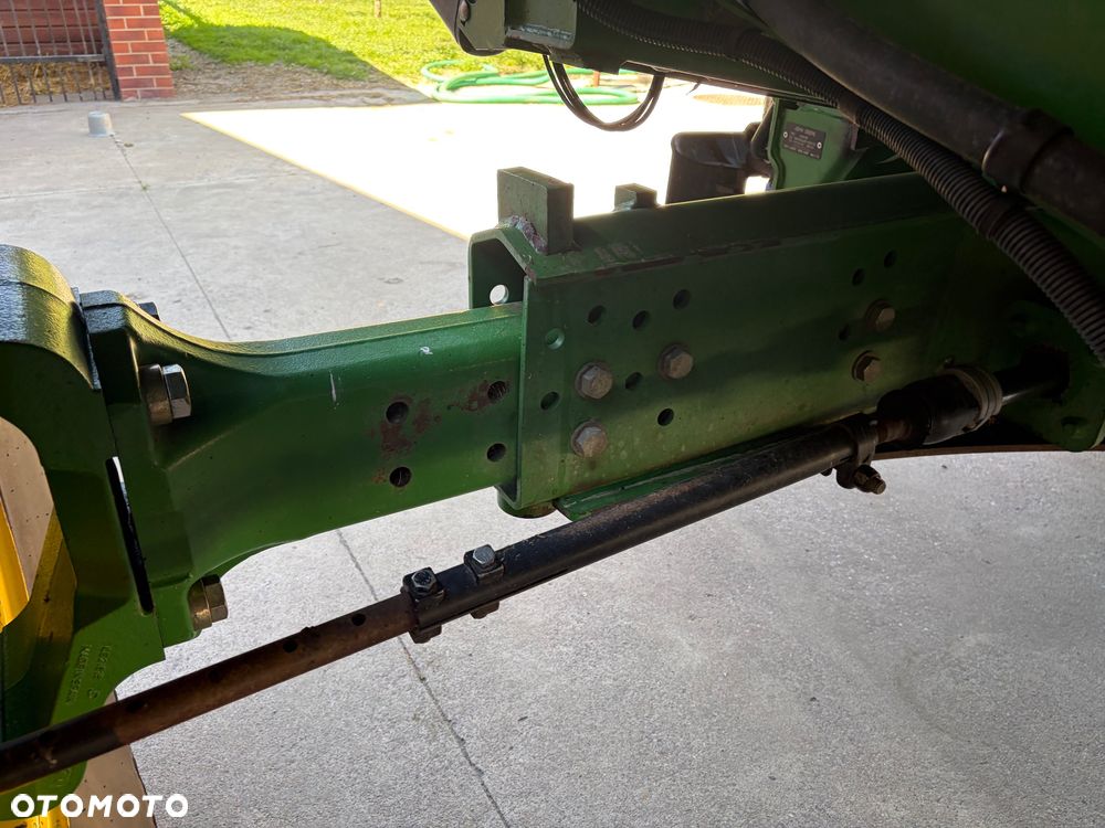 John Deere S680i - 28