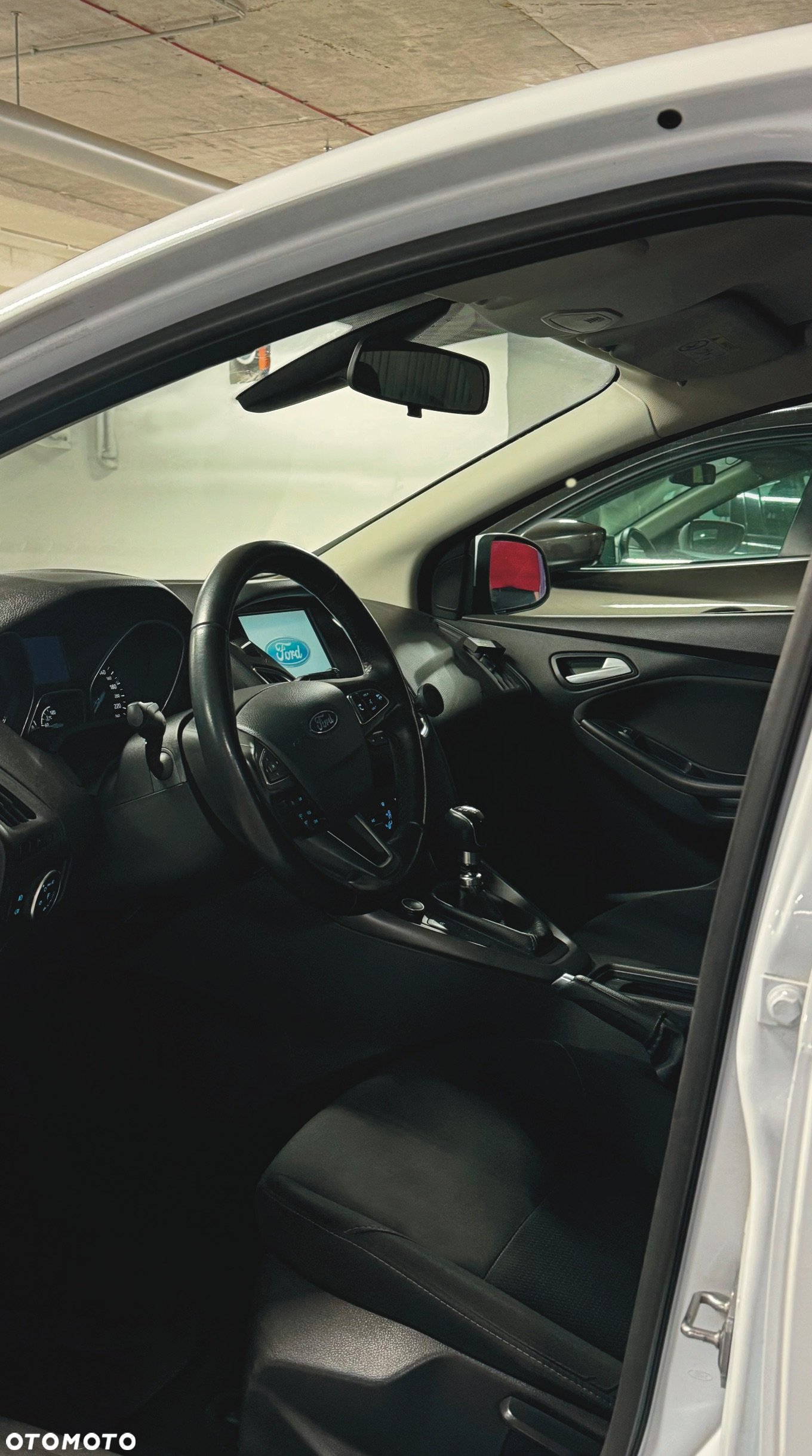 Ford Focus 1.5 EcoBlue Start-Stopp-System TITANIUM - 9