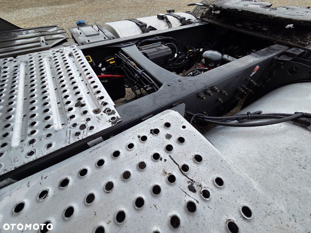 Renault T440 / HIGH CAB / STANDARD / ACC / KLIMA POSTOJOWA / - 17