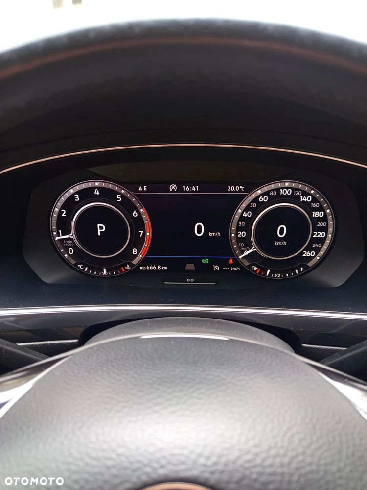 Volkswagen Tiguan Allspace - 15