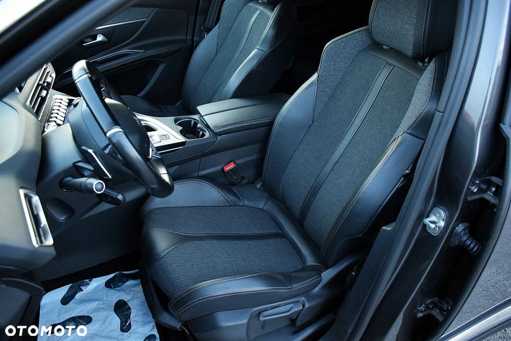 Peugeot 5008 1.6 PureTech GT Line S&S EAT8 - 9