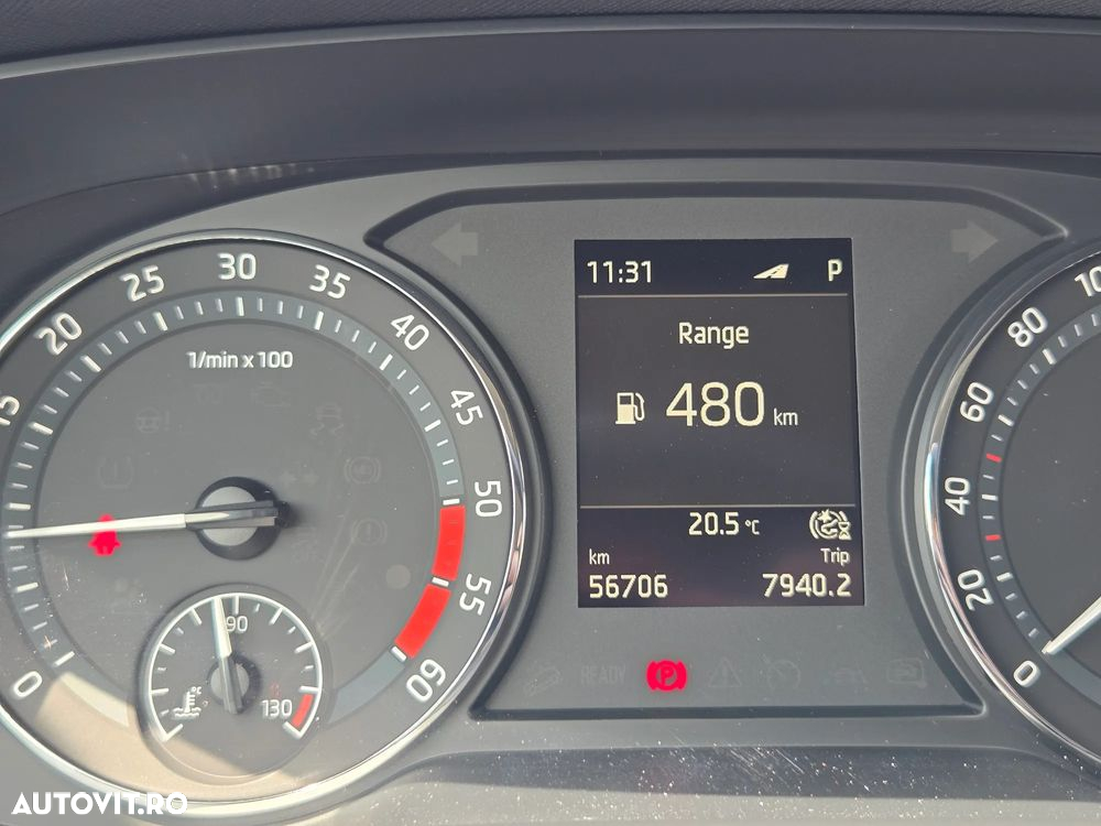 Skoda Octavia 2.0 TDI DSG Ambition - 9