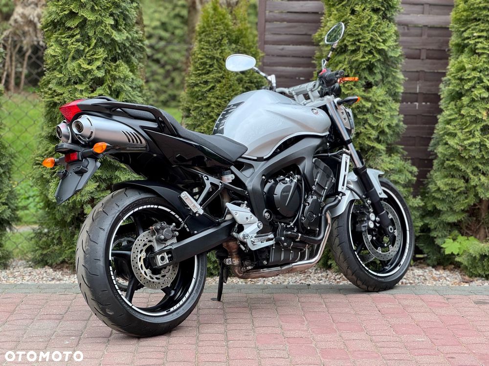 Yamaha FZ6 - 4