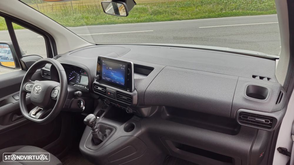 Toyota Proace 3 Lugares - 13