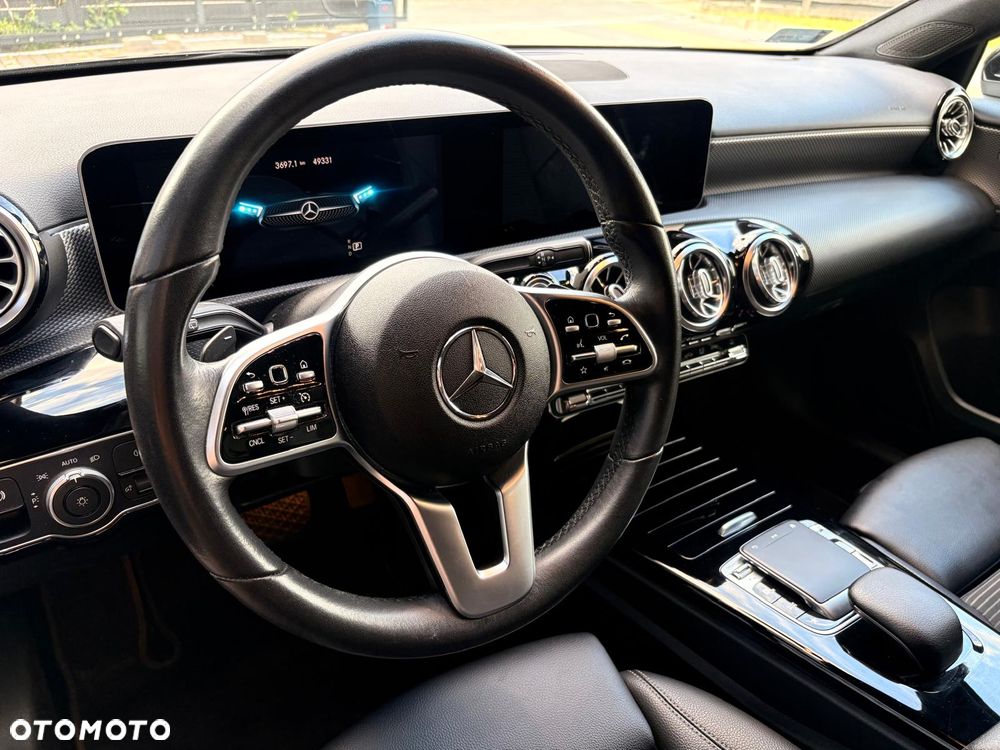 Mercedes-Benz Klasa A 200 7G-DCT - 5