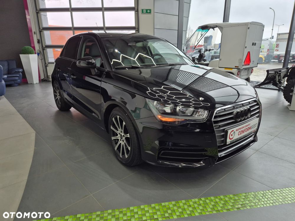 Audi A1 Sportback 1.6 TDI Attraction - 5