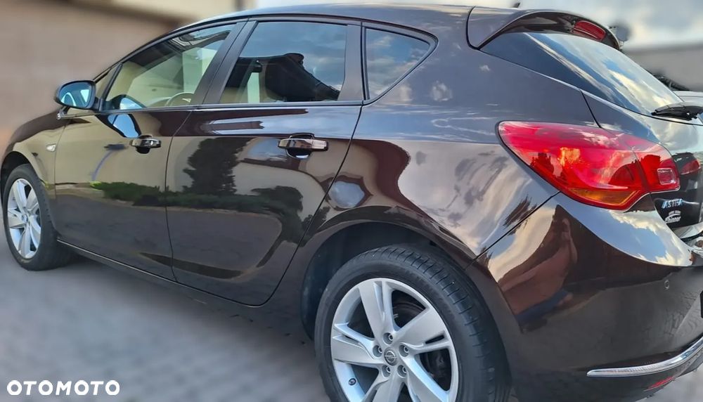 Opel Astra - 5