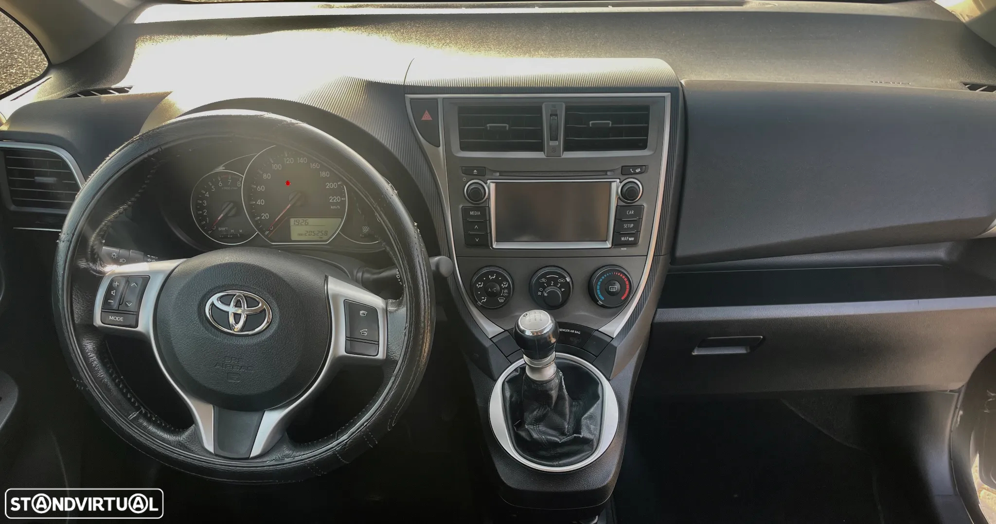 Toyota Verso-S 1.33 VVT-i S&S Life - 10
