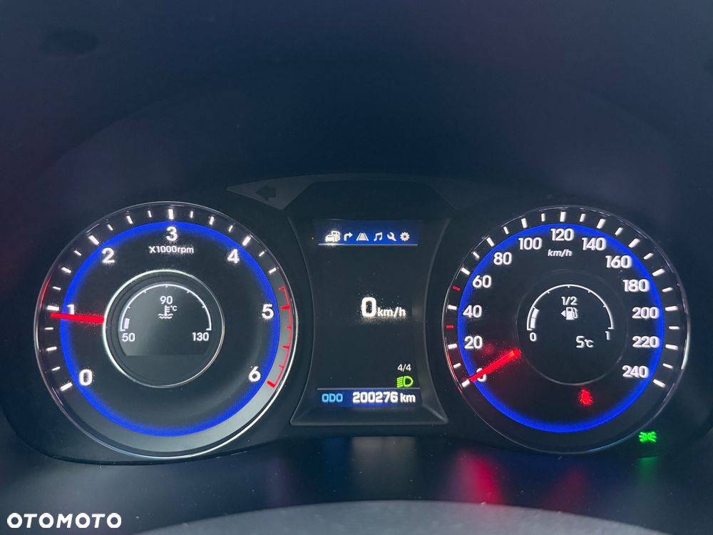 Hyundai i40 1.7 CRDi Comfort + - 31