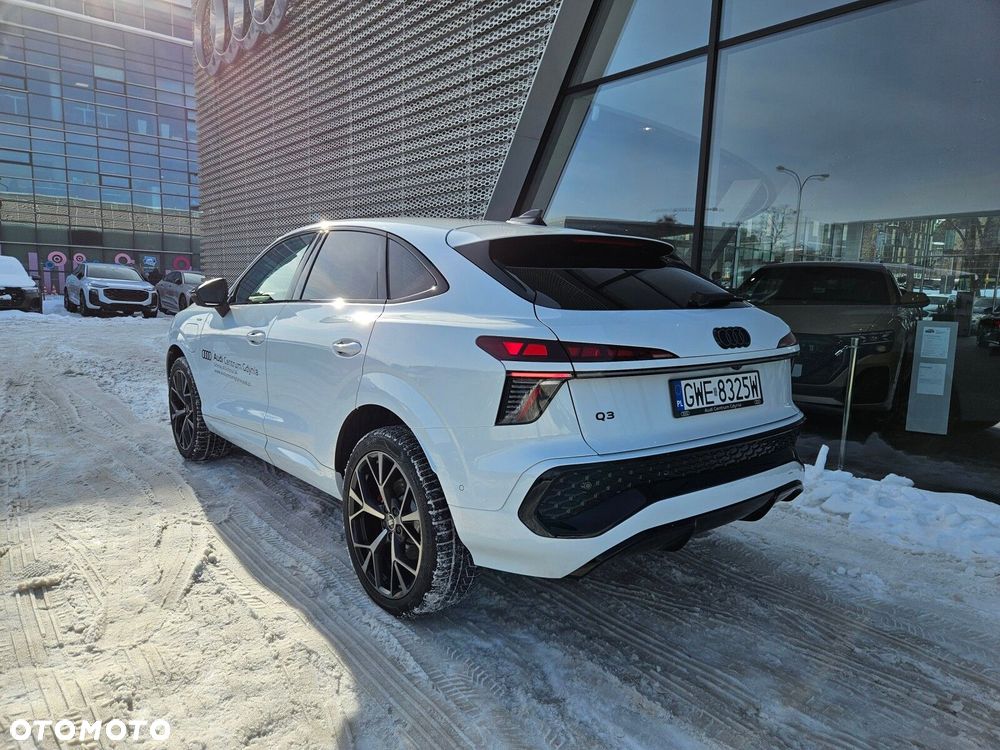Audi Q3 Sportback - 6