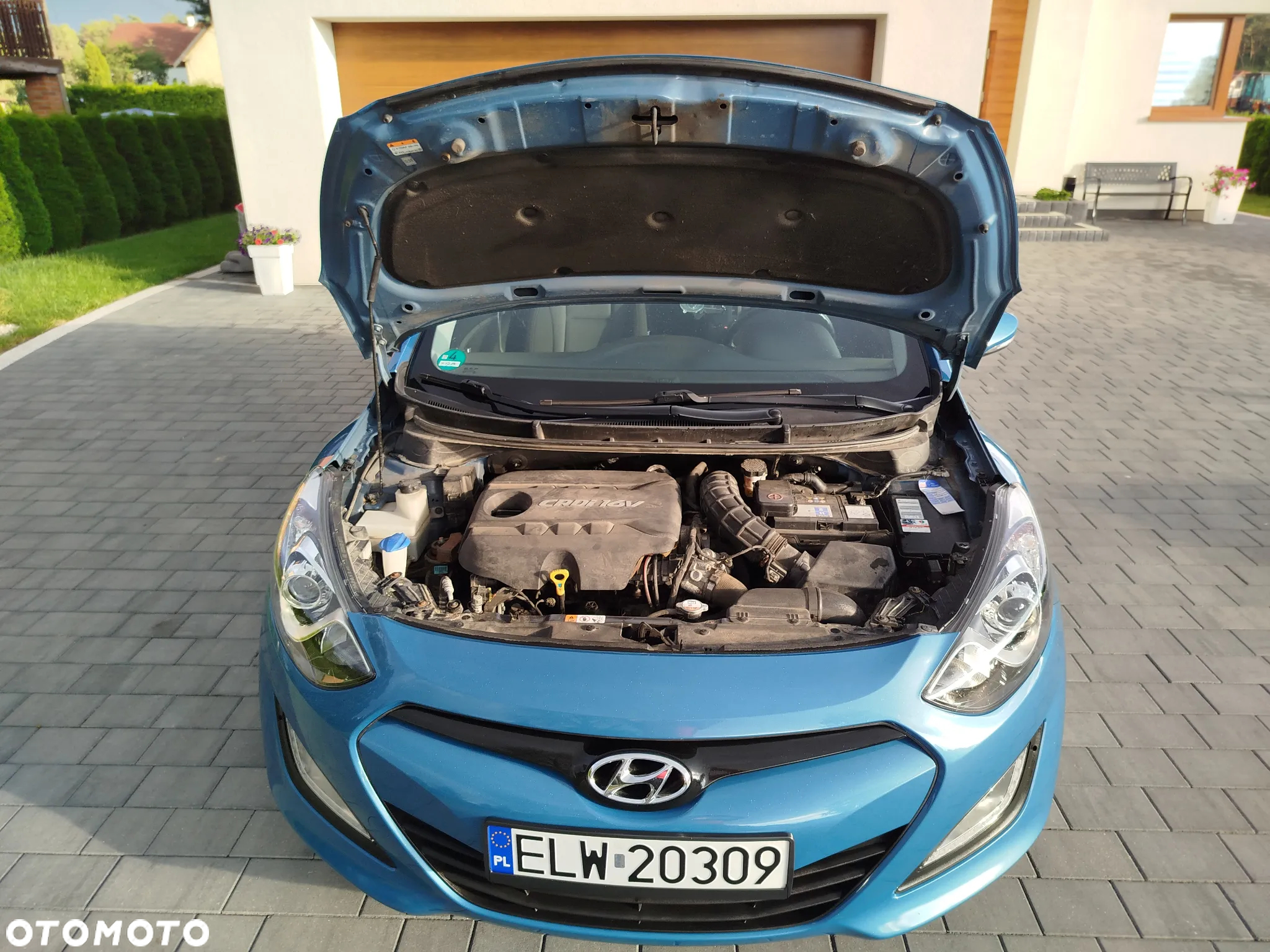 Hyundai i30 1.6 CRDi Premium - 35