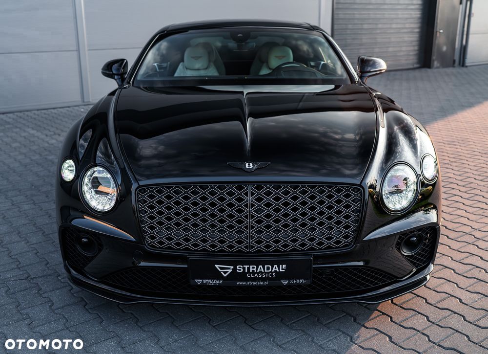 Bentley Continental GT V8 Mulliner - 13