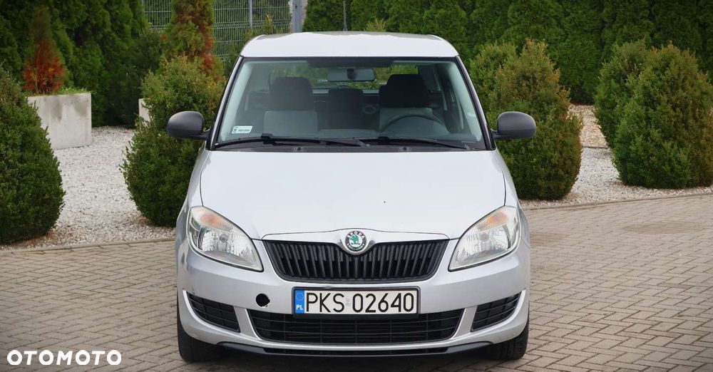 Skoda Fabia - 10