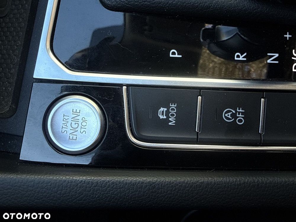 Volkswagen Arteon 2.0 TSI 4Motion Elegance DSG - 25