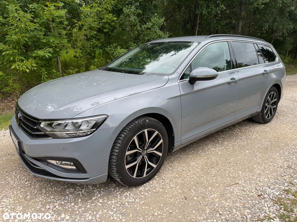 Volkswagen Passat - 13