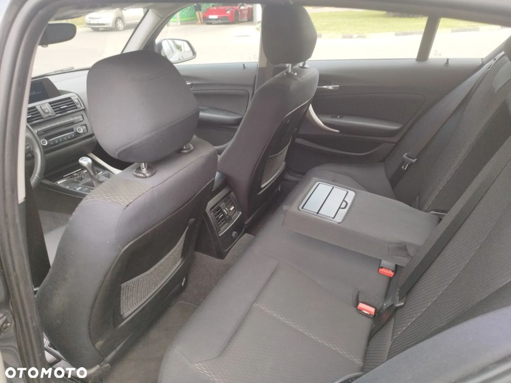 BMW Seria 1 118d - 11