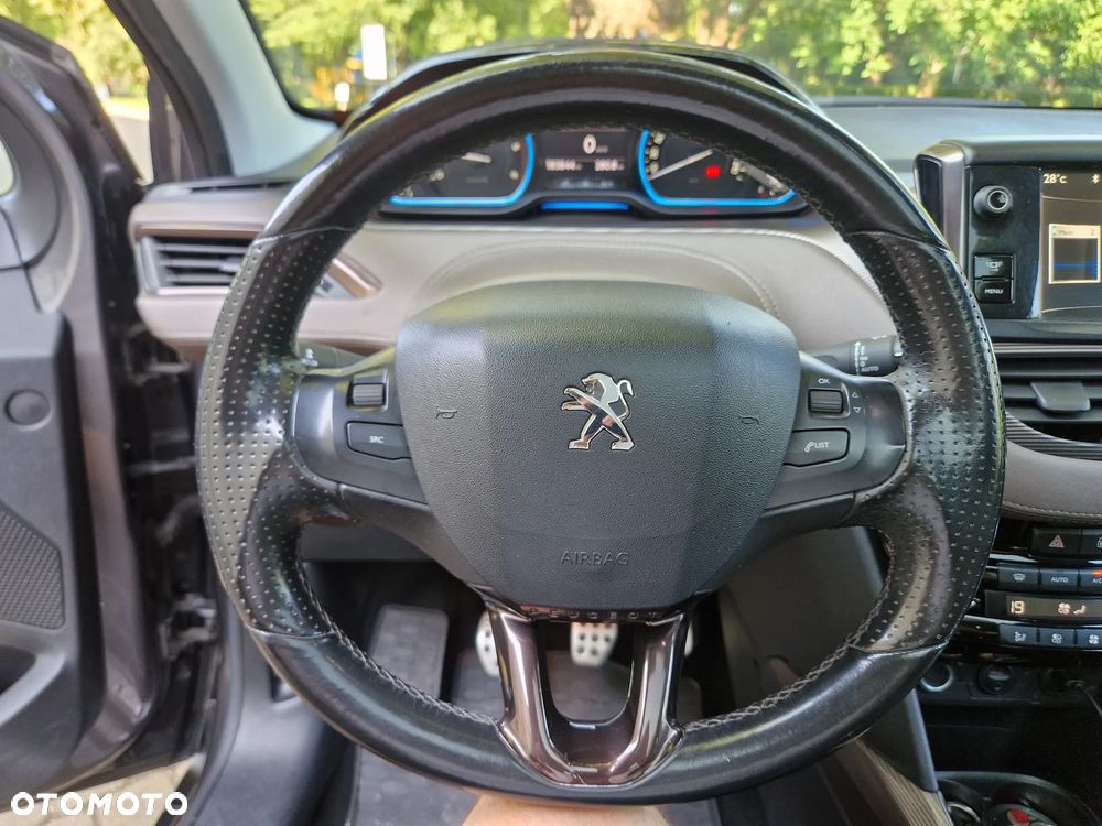 Peugeot 2008 e-HDi FAP 115 STOP & START Allure - 15