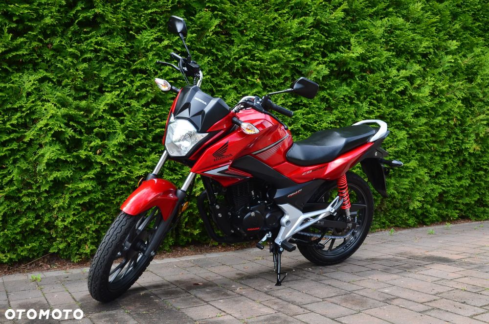 Honda CBF - 4
