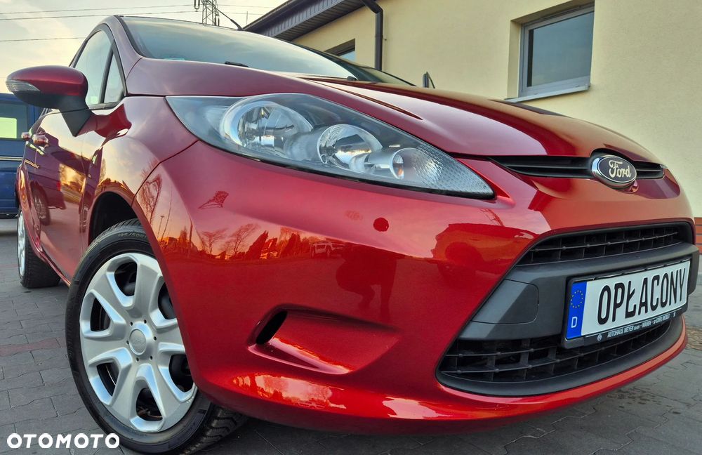 Ford Fiesta 1.25 Celebration - 11