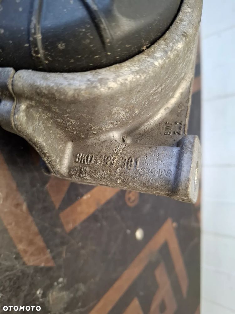 Poduszka Łapa Silnika Lewa Audi A4 B8 A5 Q5 8K0199381GK - 8