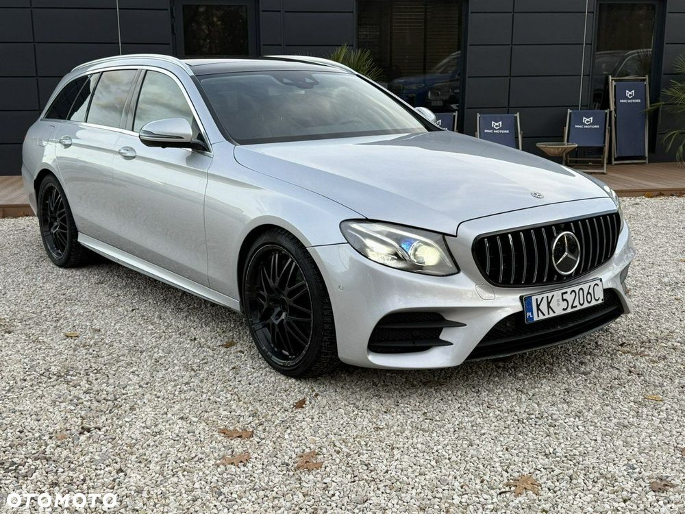 Mercedes-Benz Klasa E 400 4-Matic 9G-TRONIC