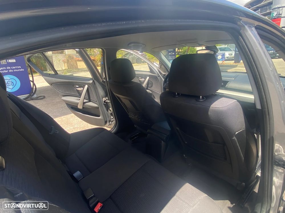 BMW 116 d - 5