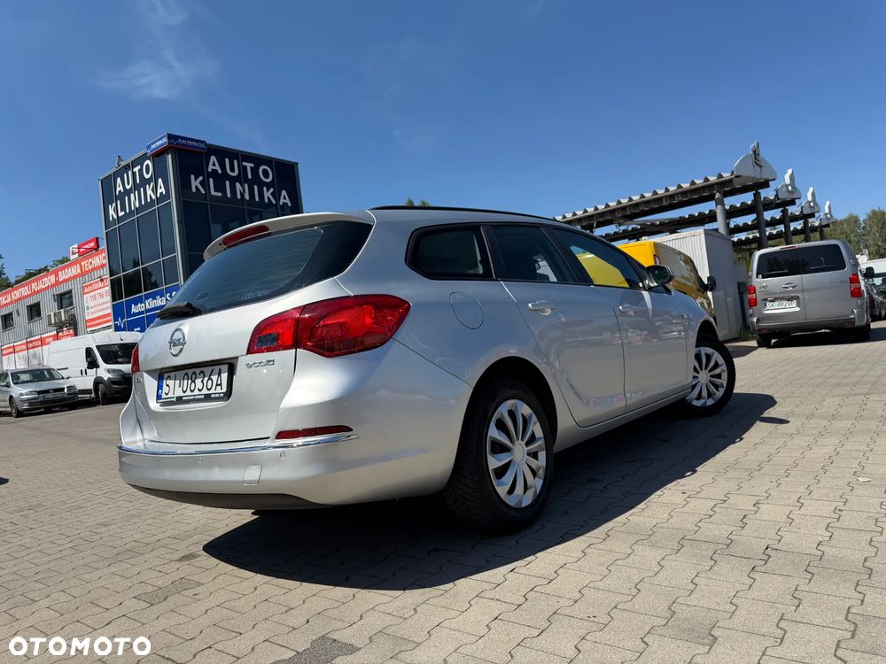 Opel Astra 1.6 - 8