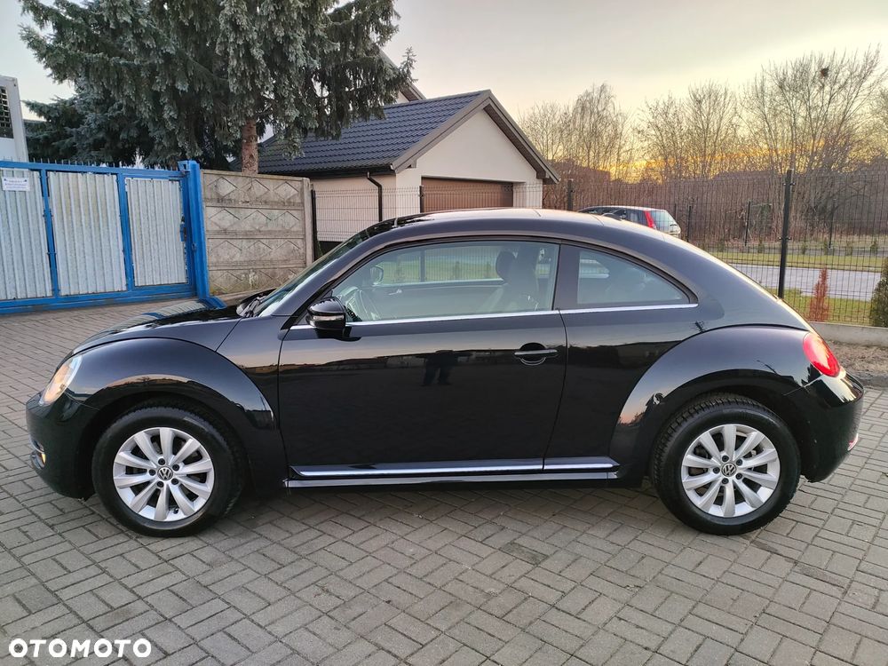 Volkswagen Beetle The 1.6 TDI DPF Blue Motion Technologie Design - 3