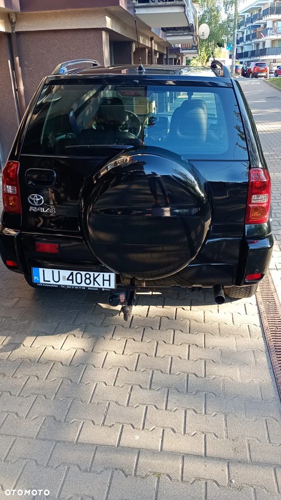 Toyota RAV4 2.0 D-4D 4x4 - 11