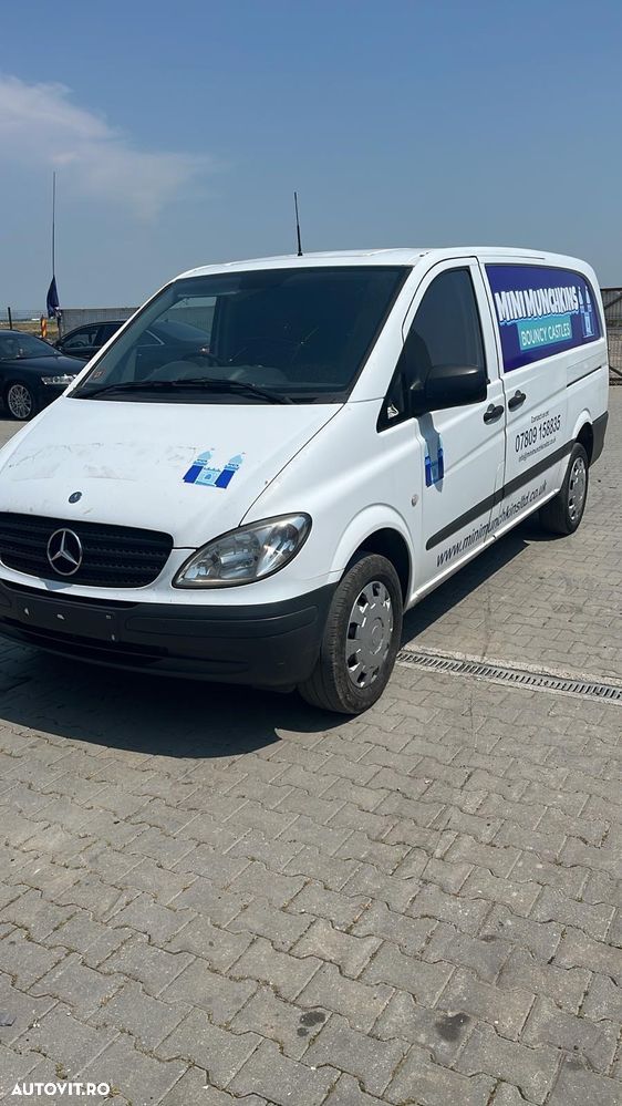 Dezmembram Mercedes-Benz Vito 2.2 diesel din 2008 - 2