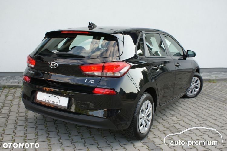 Hyundai i30 1.4 Select - 29
