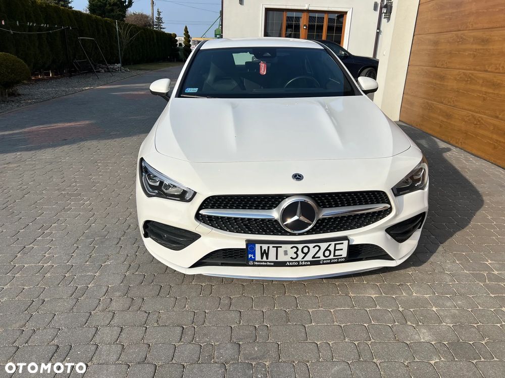 Mercedes-Benz CLA 180 AMG Line 7G-DCT - 2