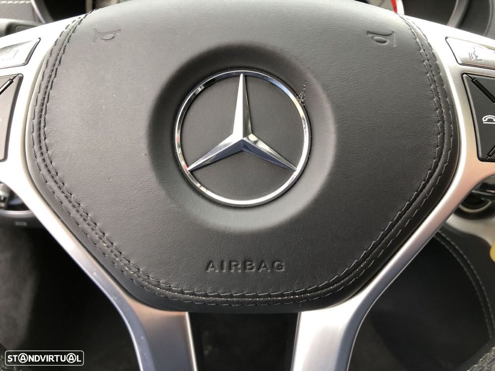 Mercedes-Benz SL 350 - 28