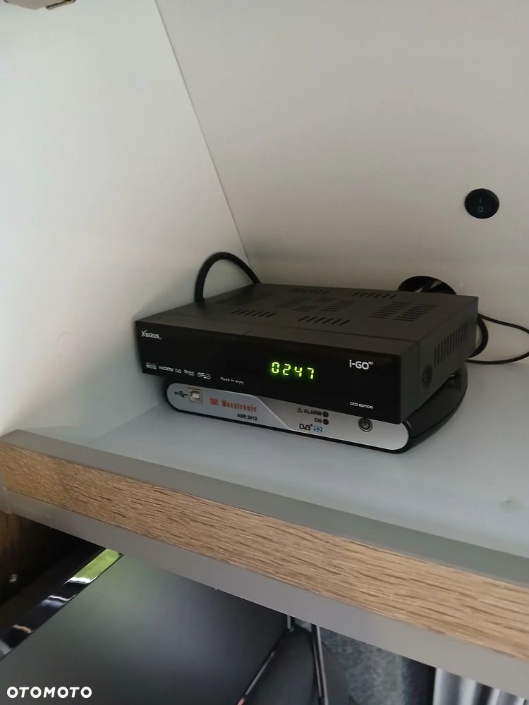 Mercedes-Benz Sprinter - 16