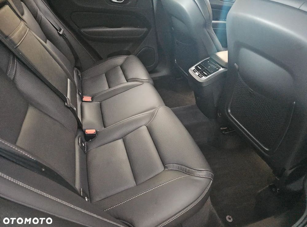 Volvo XC 60 T6 AWD Inscription - 13