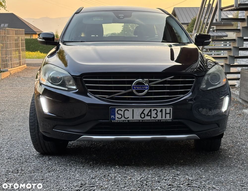 Volvo XC 60 D4 AWD Momentum - 10