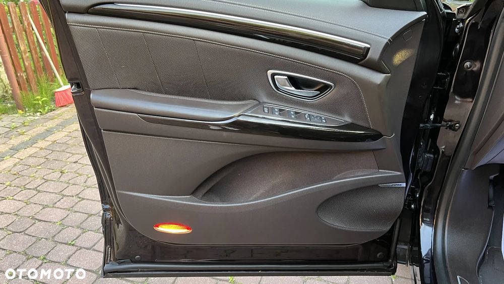 Renault Espace 1.6 dCi Energy Initiale Paris EDC - 25