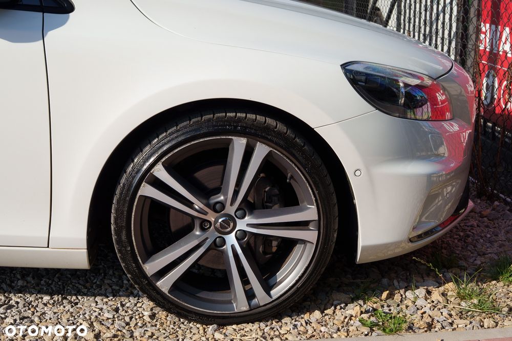 Volvo V40 T5 Geartronic RDesign - 29
