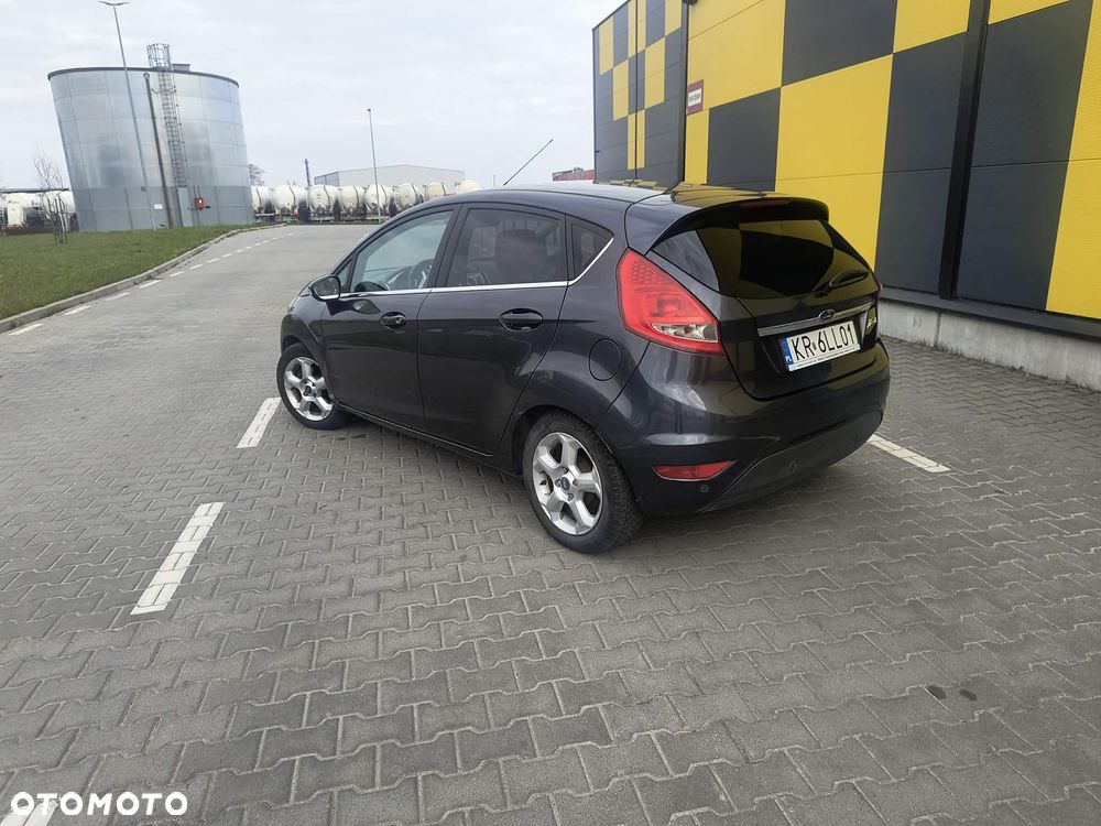 Ford Fiesta 1.4 Titanium - 4