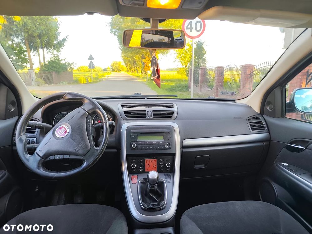 Fiat Croma 1.9 JTD Active - 6