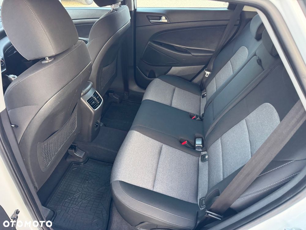 Hyundai Tucson blue 1.6 GDi 2WD Advantage - 26