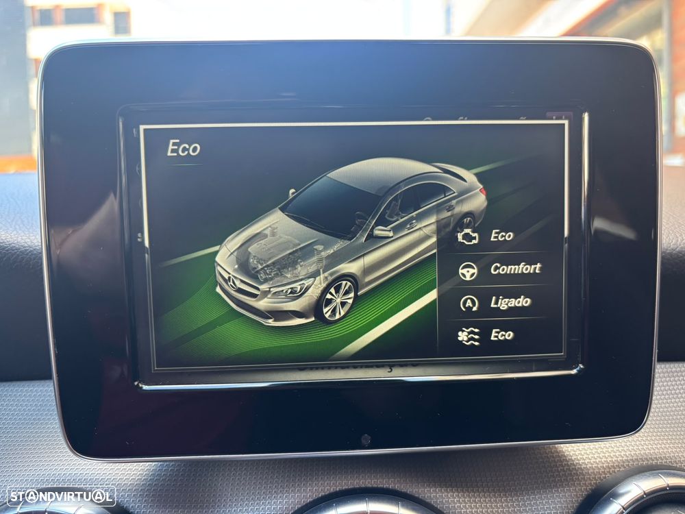 Mercedes-Benz CLA 200 d 4Matic 7G-DCT AMG Line - 38