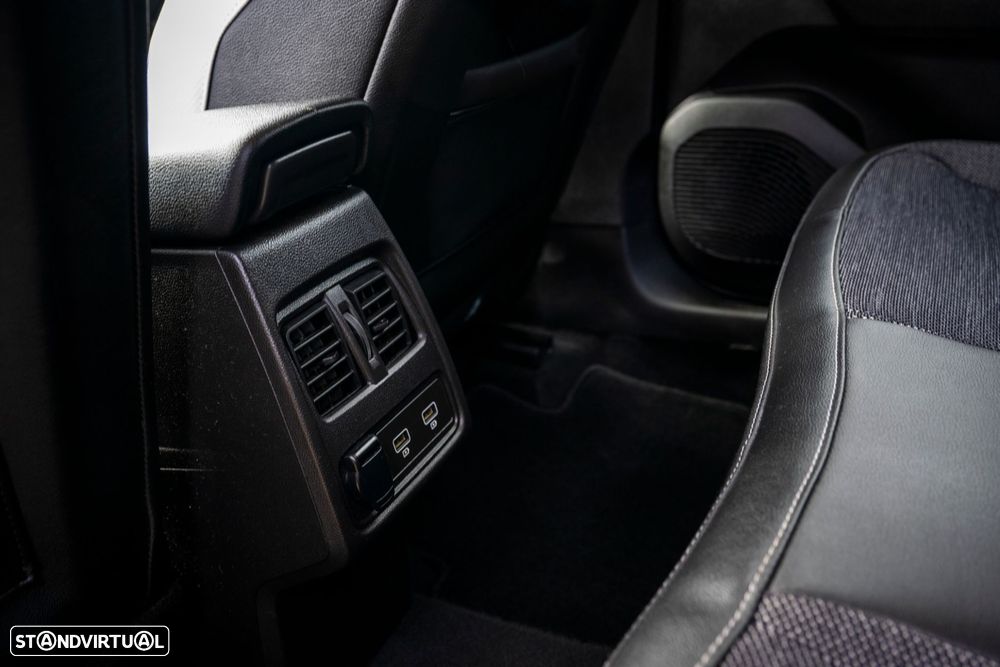 Renault Captur 1.0 TCe Exclusive - 48