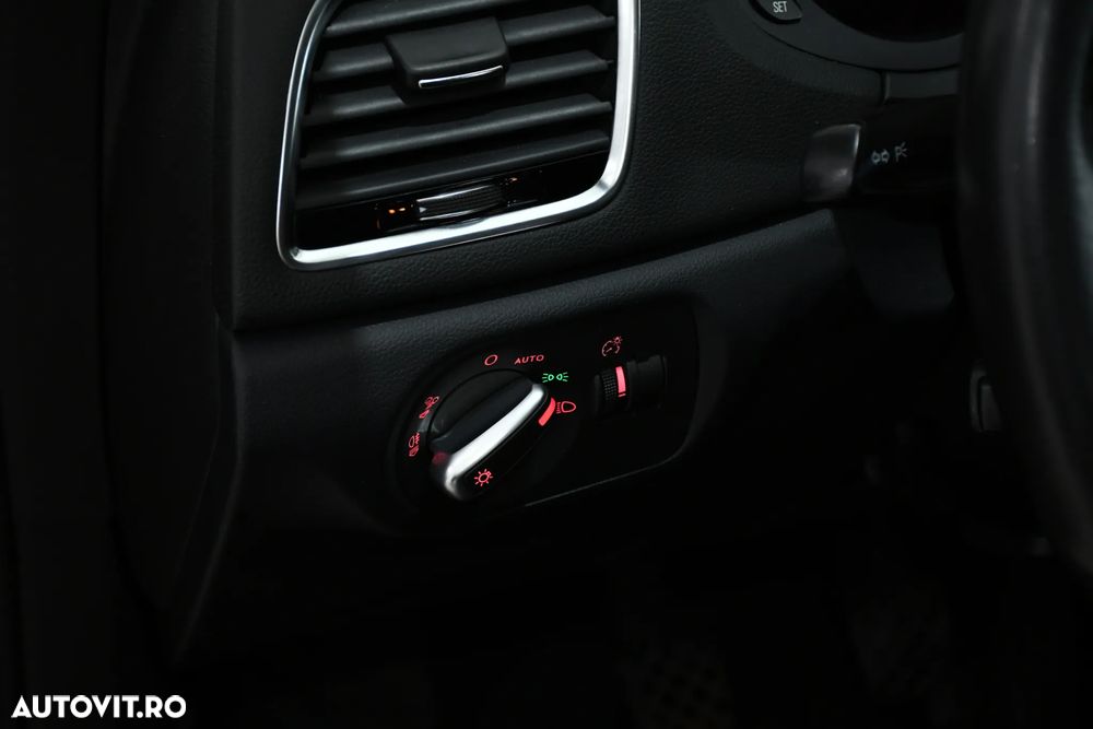 Audi Q3 2.0 TDI Design - 23