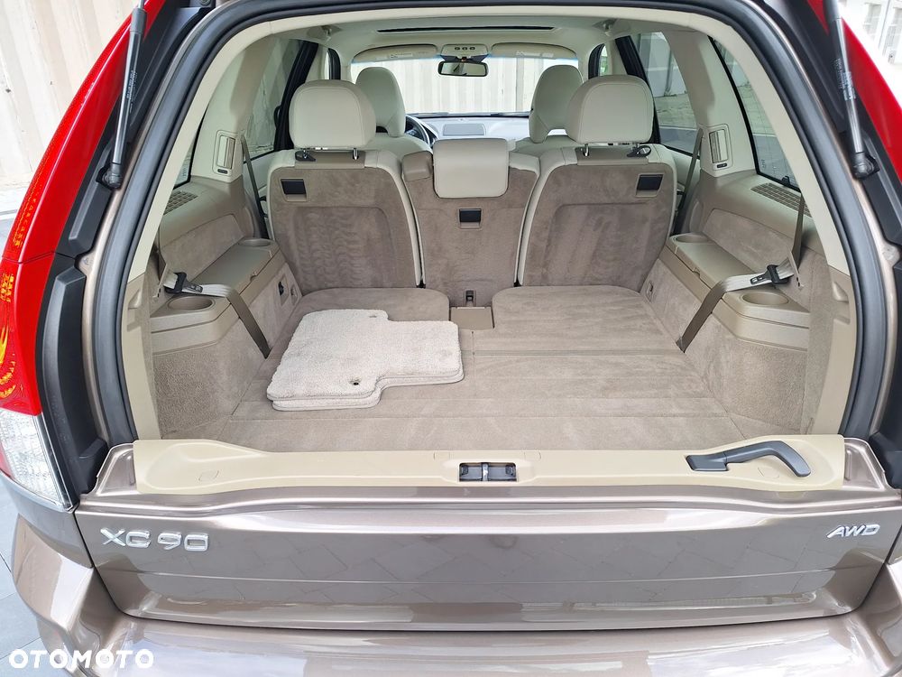 Volvo XC 90 3.2 AWD Executive - 13