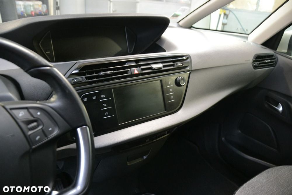 Citroën C4 Picasso - 17