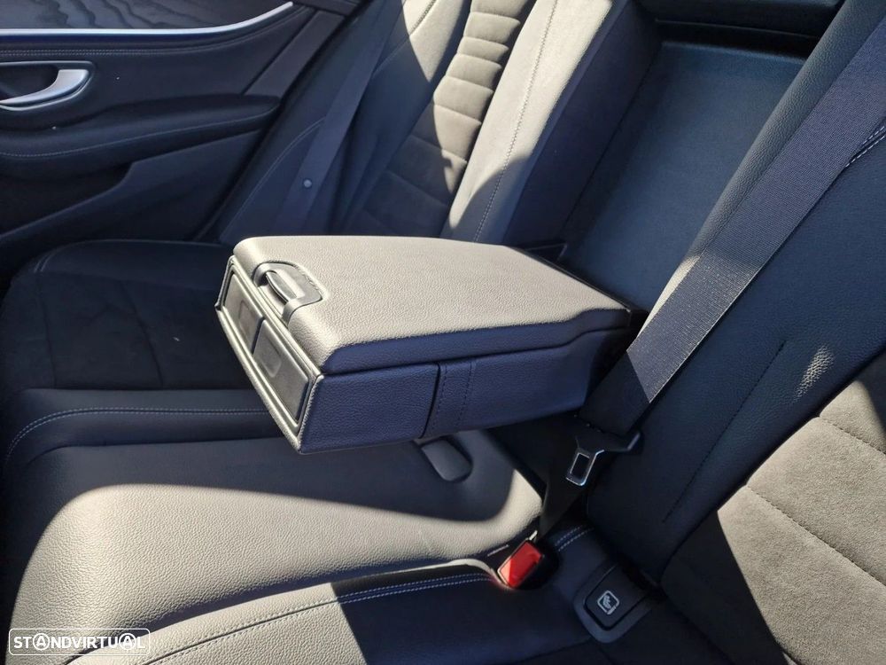 Mercedes-Benz E 300 - 16
